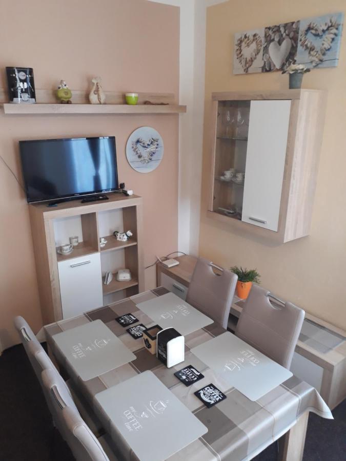 Penzion Romance Vyšší Brod Exterior foto